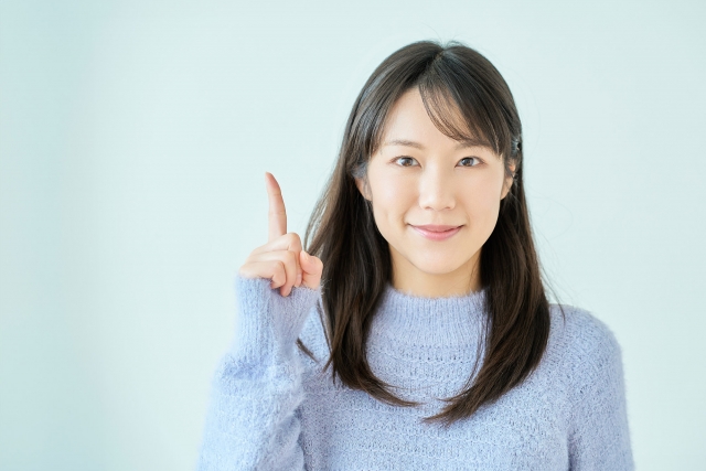 大宮でおすすめのまつ毛パーマサロン　ロングヘアの女性