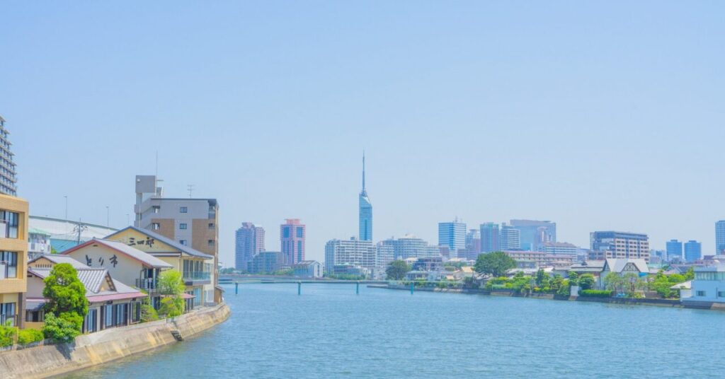 福岡市の学生が安い眉毛サロンを選ぶときのポイント　福岡市の風景