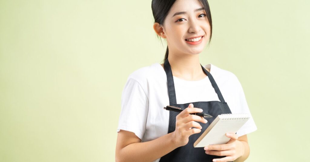 オーストラリアのワーホリ求人で日本人アイリストの需要はある? 女性スタッフのイメージ