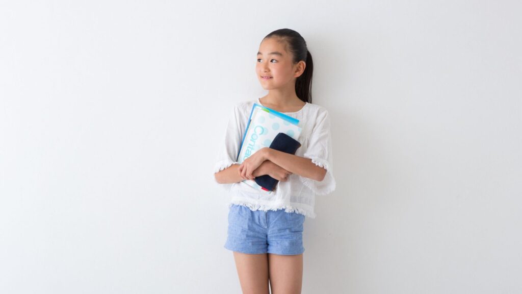 眉毛サロンを利用する際に気をつけるポイント 小学生のイメージ