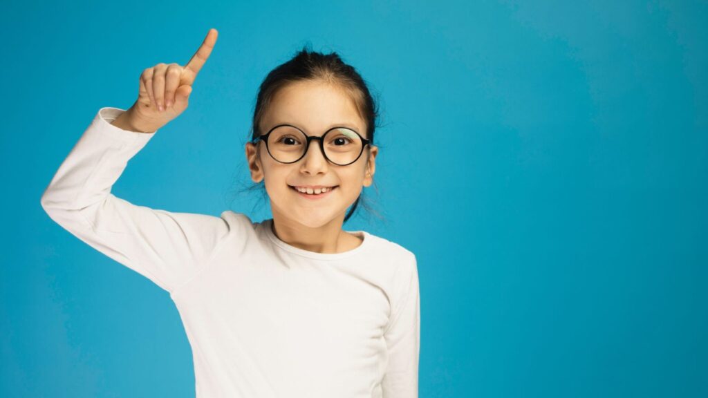 小学生でも準備をすれば眉毛サロンに行ける 小学生のイメージ