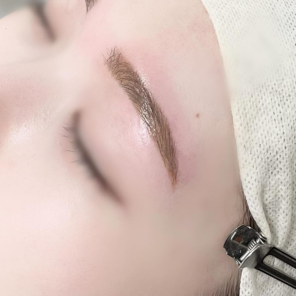 i. 広島店 広島のおすすめ眉毛サロン