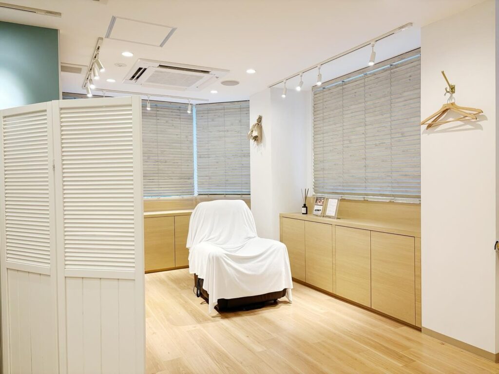 神奈川県でおすすめのメンズ眉毛サロン リブロウ