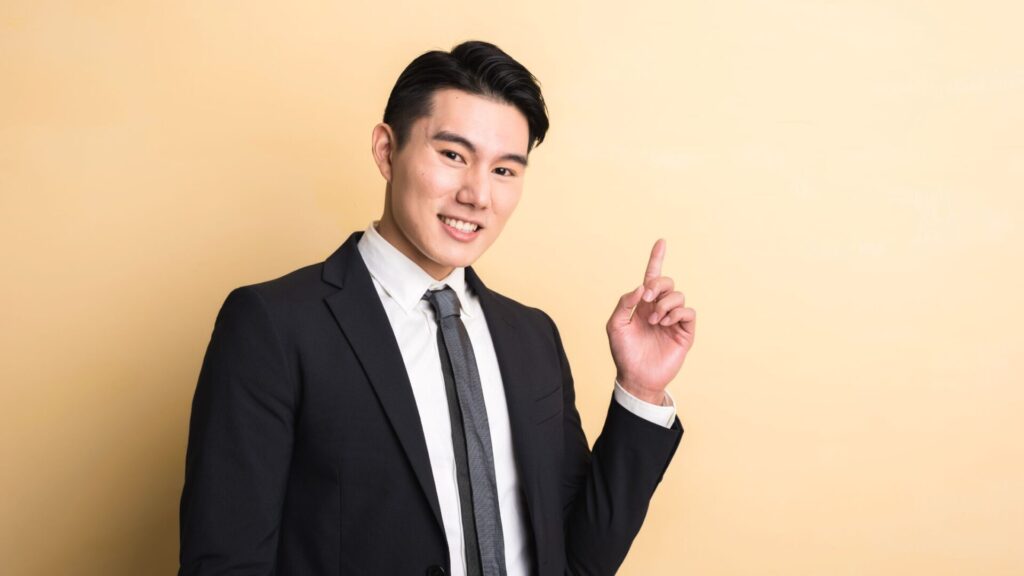 梅田でメンズ眉毛サロンを選ぶときのポイント 男性のイメージ